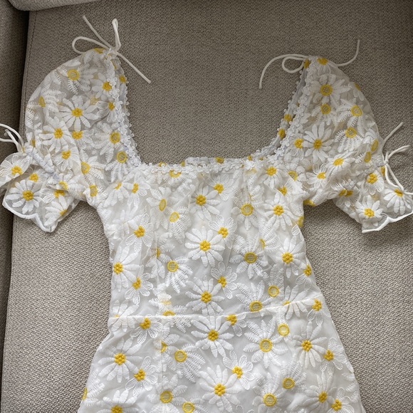 Size XS - Picture 2 of 3